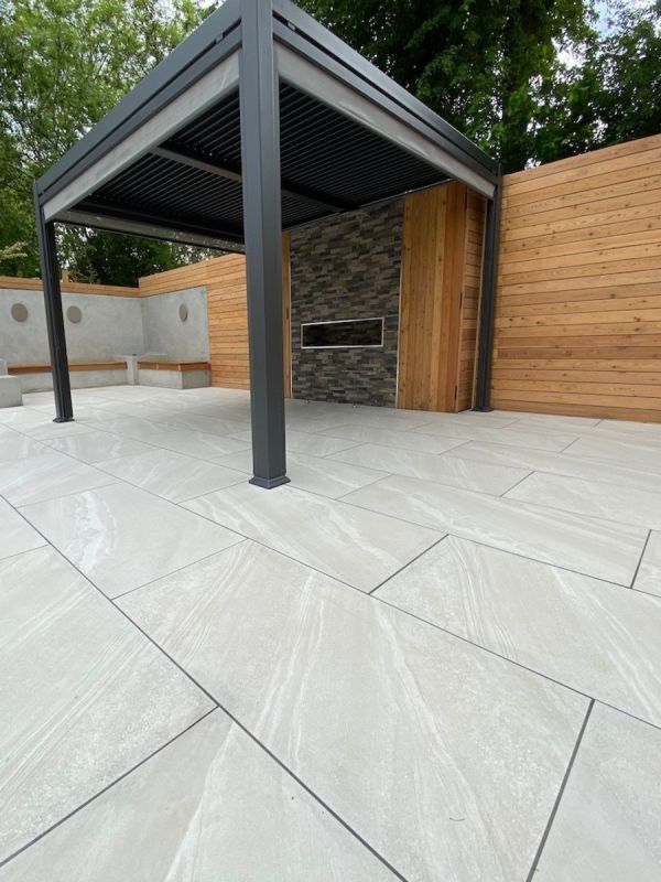 Verona Bianco Outdoor Porcelain Paving Tiles - 900x600x20mm
