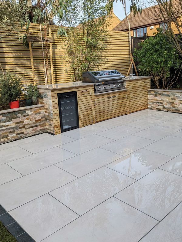 Eclipse Off White Porcelain Paving Slabs - 900x600x16mm