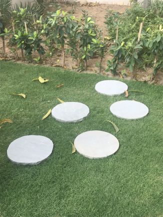 Kandla Grey Indian Sandstone Paving Slabs - 900x600 Pack